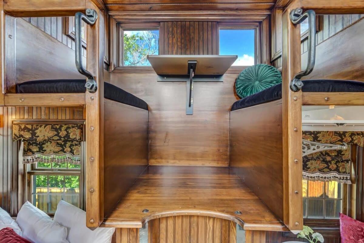 1920S Red Rock Caboose Bike Hike Explore Colorado Springs Ngoại thất bức ảnh